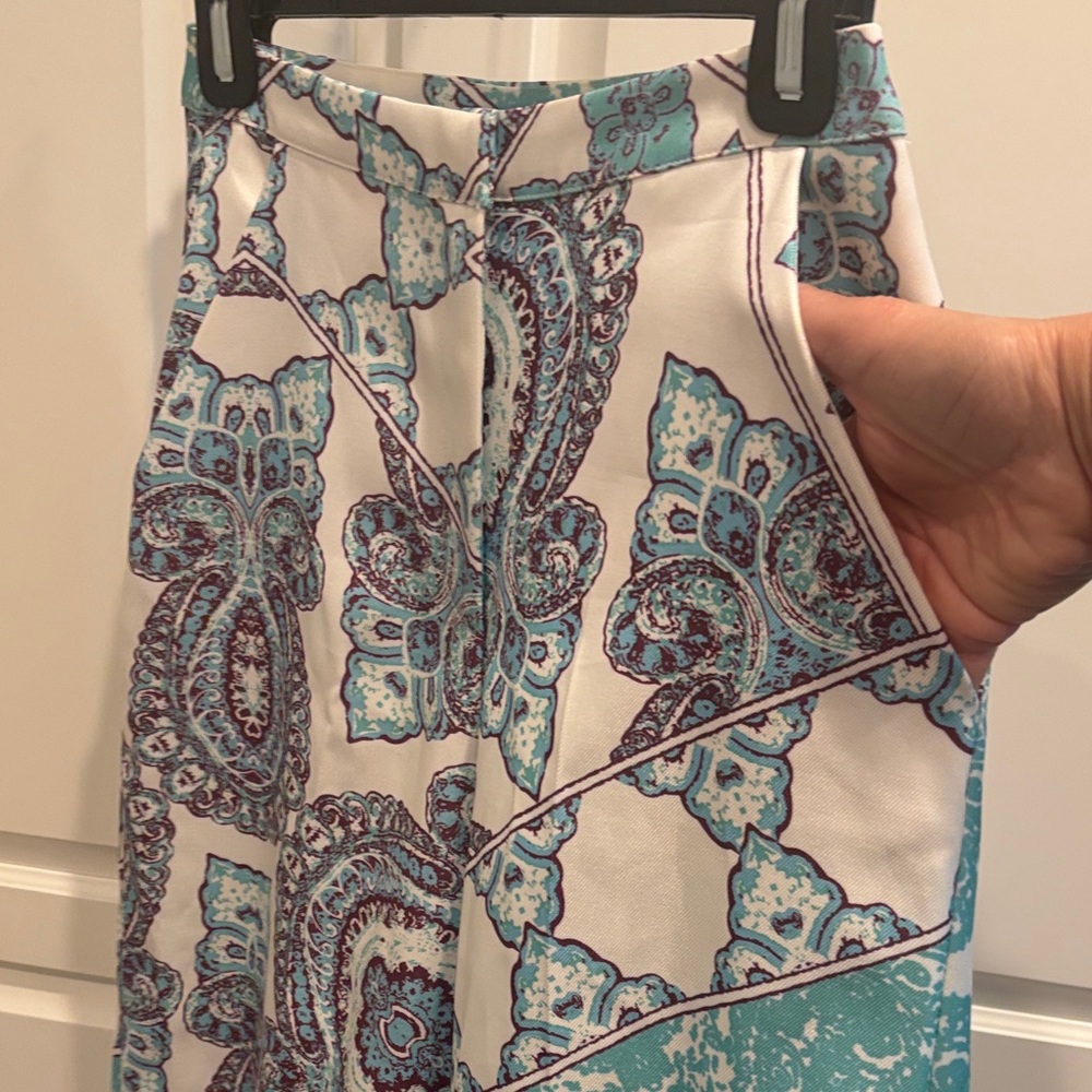 Chic One Shoulder Patterned Jumpsuit - image 5